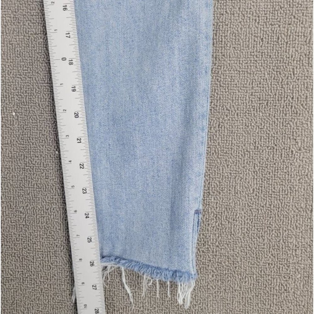 GRLFRND Size 26 Light Wash Titanium Karolina Raw hem Skinny Jean - Picture 9 of 12